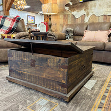 Load image into Gallery viewer, Canyon Trunk Coffee Table Set
